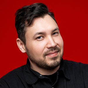 Азатхан Уксикбаев